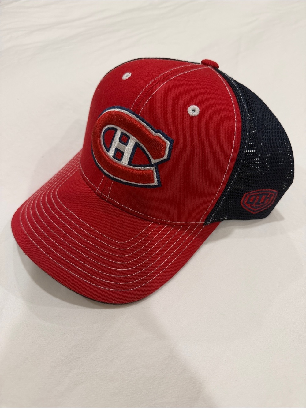 Montreal Canadiens Red & Navy flexfit Cap